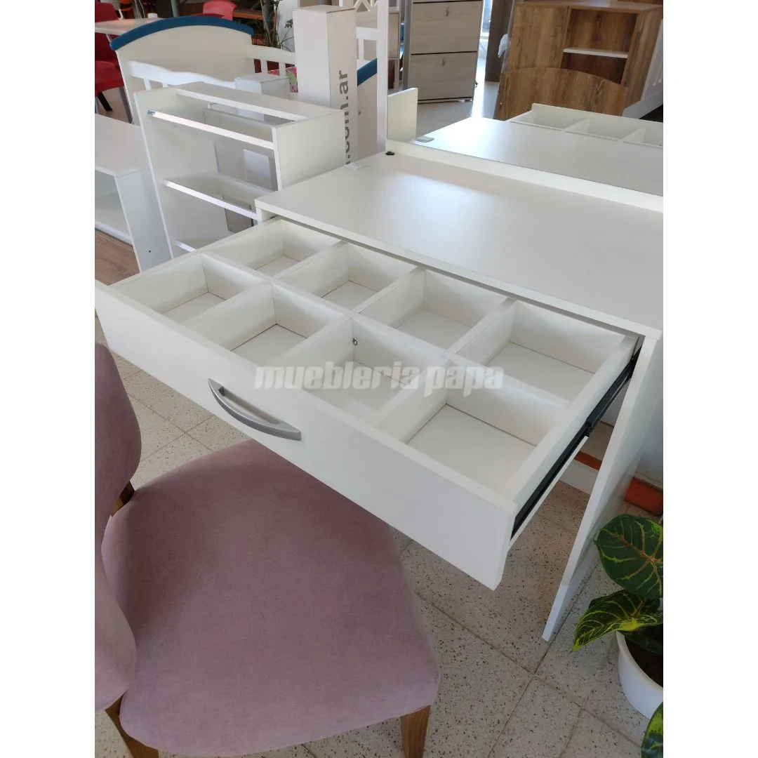 TOCADOR C LUZ LED (2)